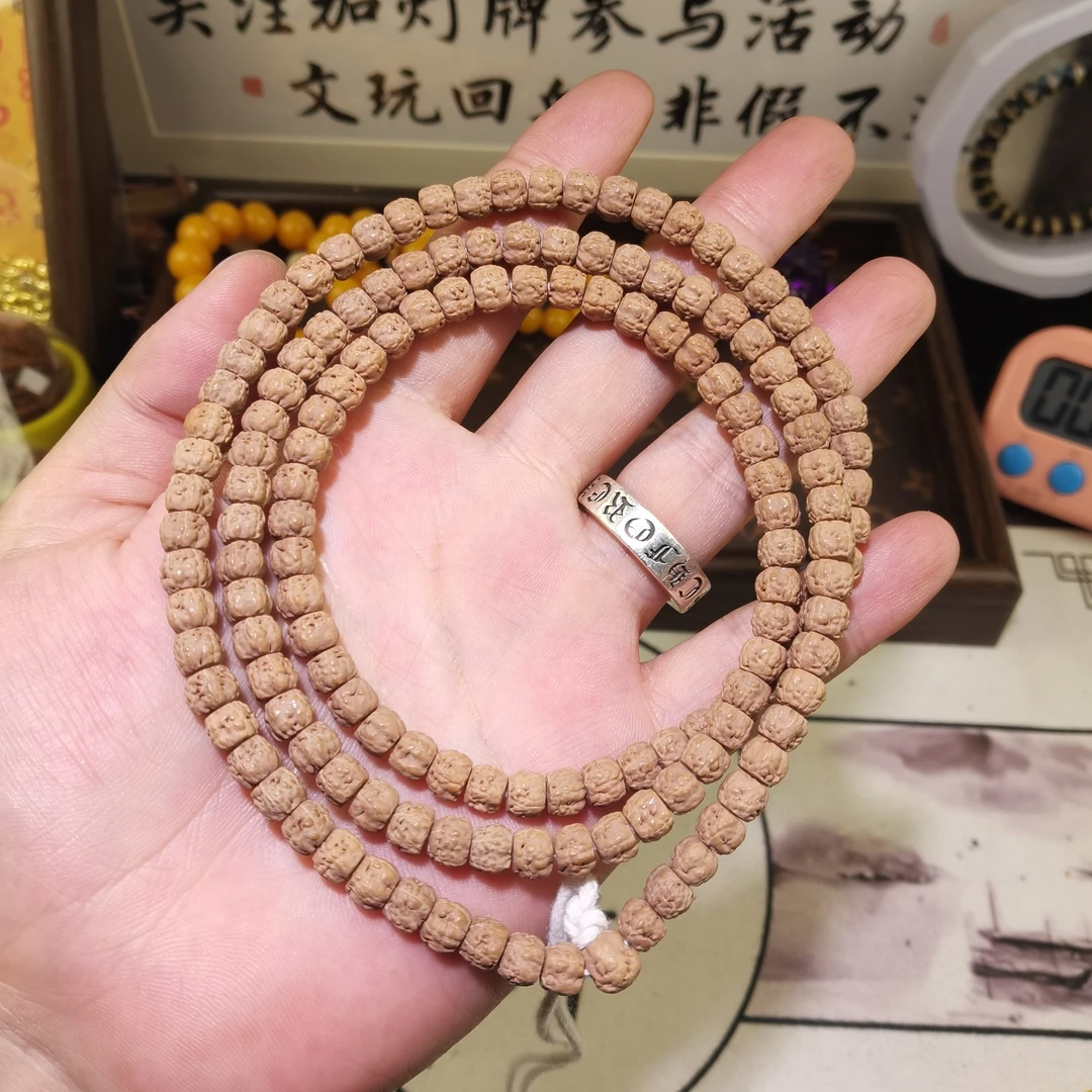 精挑精卡小金刚佛手108尺寸尺寸5—7随机