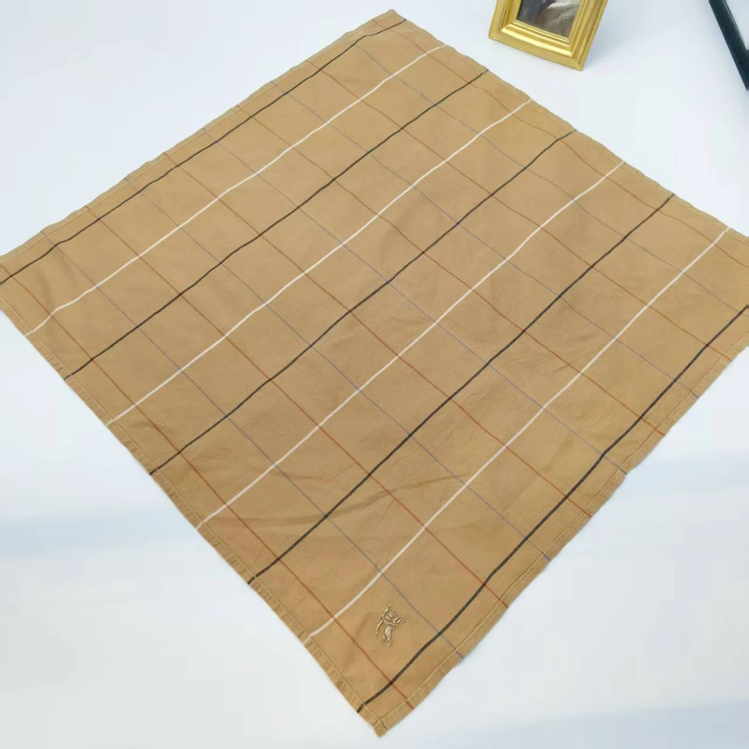 95新 BURBERRY/博柏利 海囤/巴宝莉/丝巾/yy09716