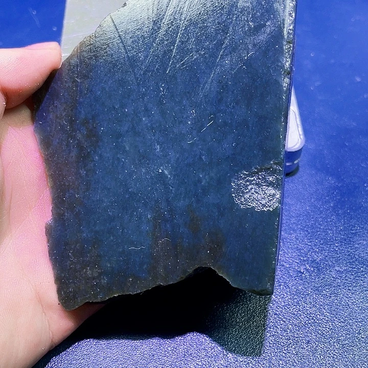 未镶嵌和田玉（糖玉）珠宝半成品