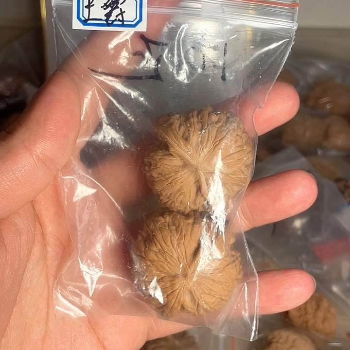 吊坠桃核核桃磨盘