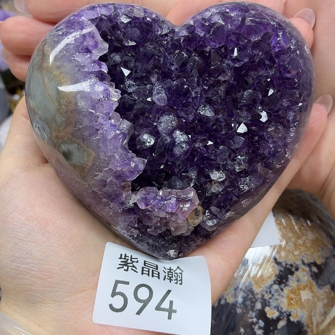 未镶嵌水晶大型摆件（非配饰）