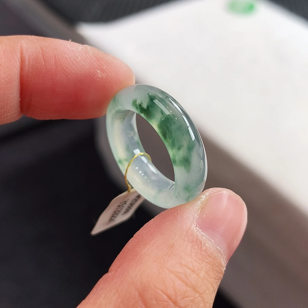 翡翠未镶嵌戒指12-13号