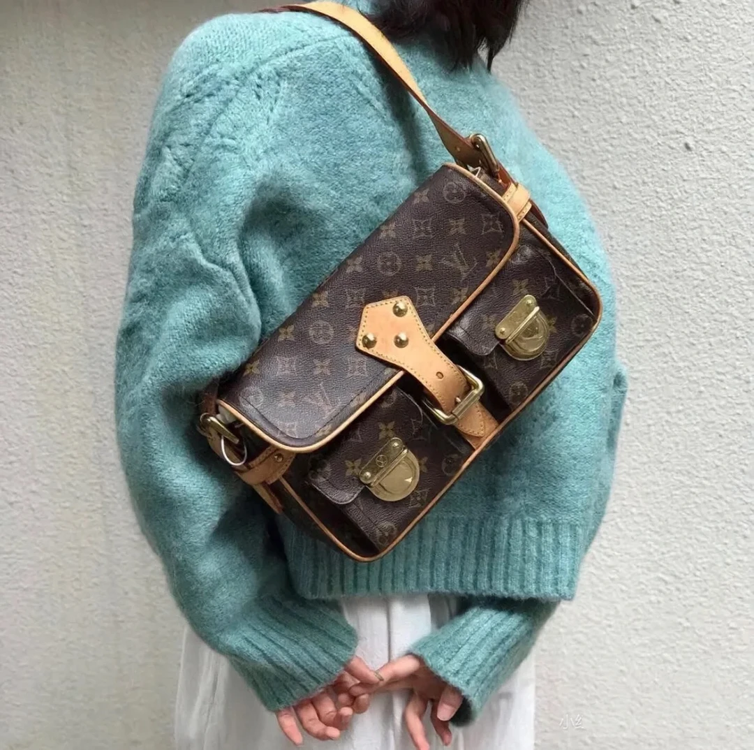 95新 LouisVuitton/路易威登 多宝二奢/21928/老花金扣曼哈顿 06