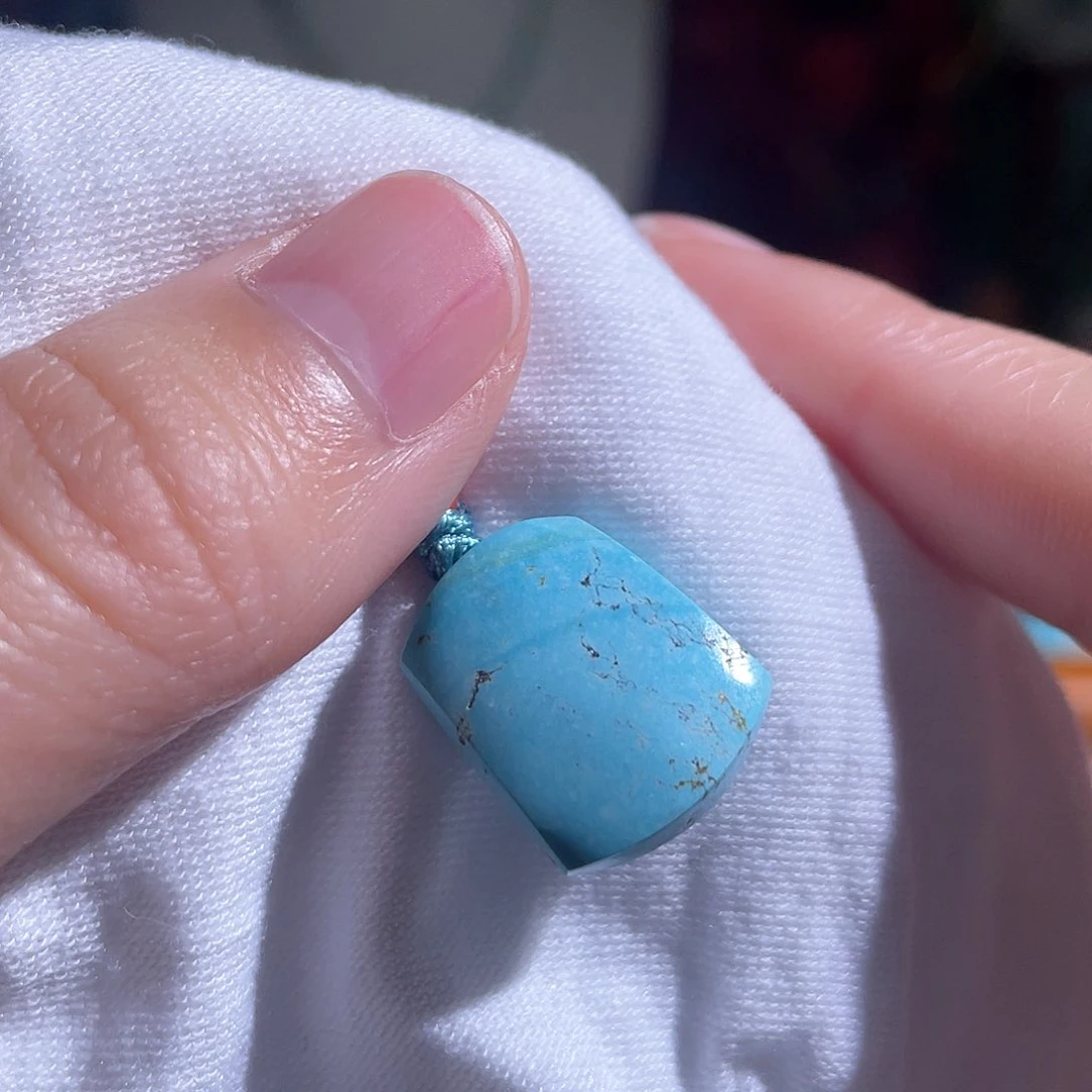 绿松石配饰未镶嵌