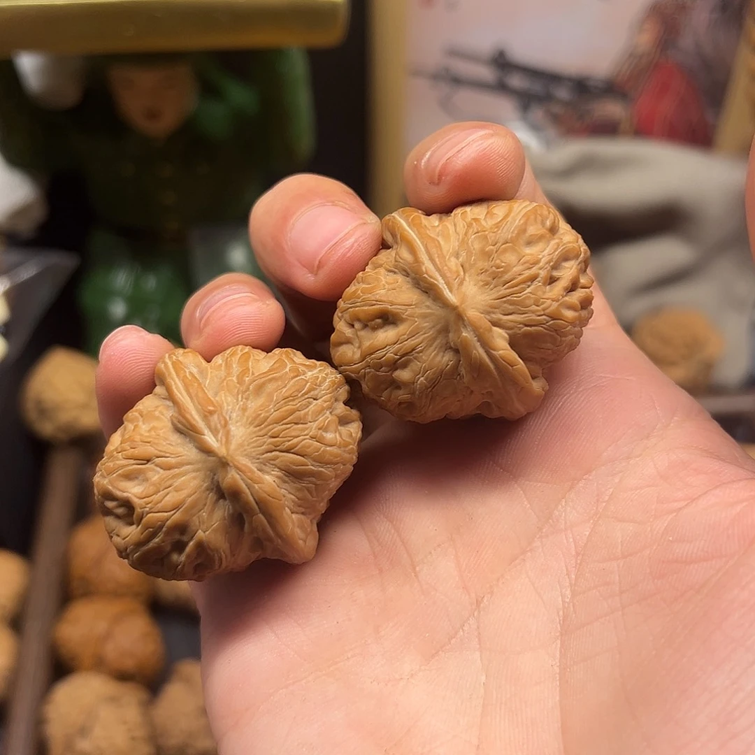 吊坠文玩核桃42全品红皮元宝