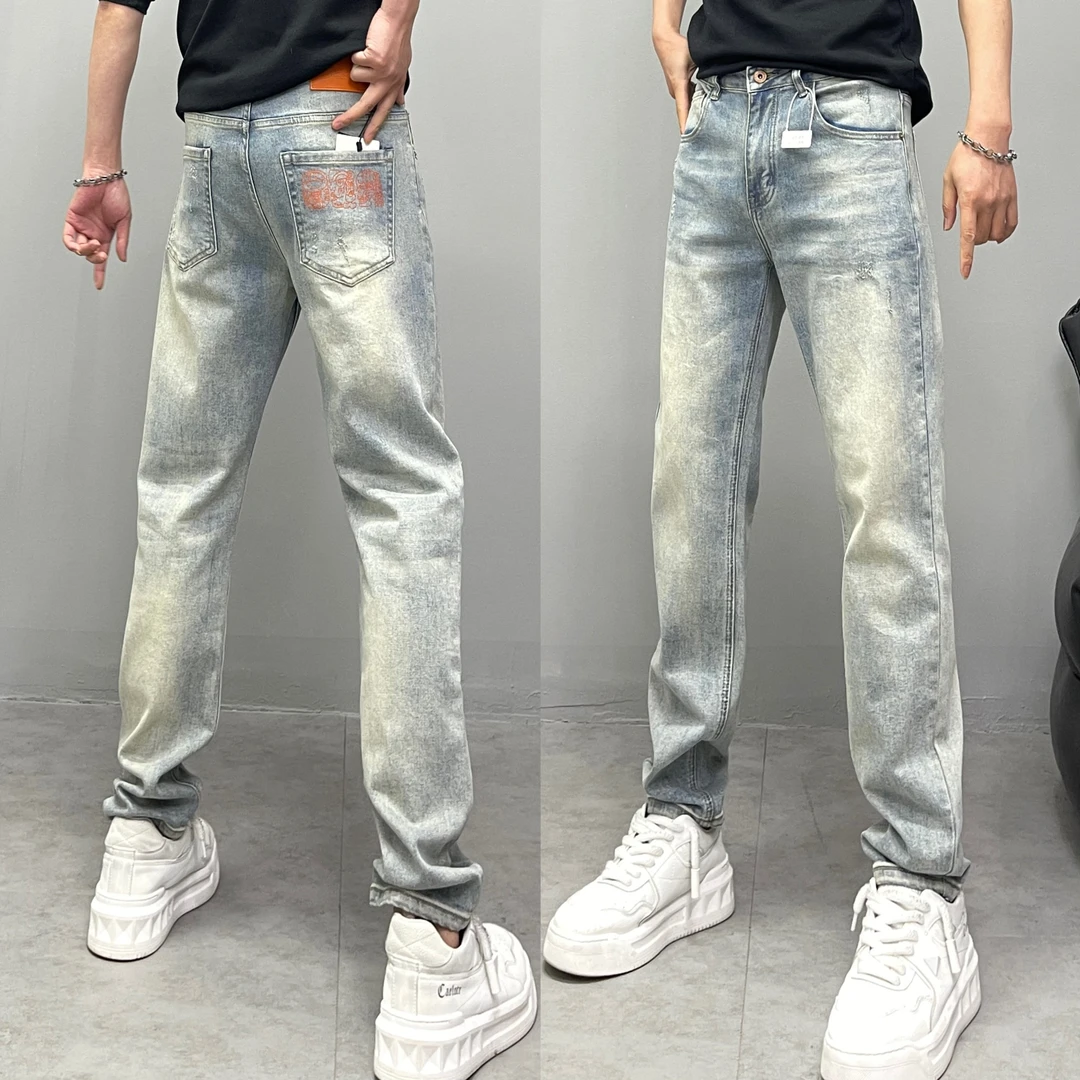 裤子男款早秋水洗浅蓝色潮流印花休闲风舒适百搭高级感小脚牛仔裤