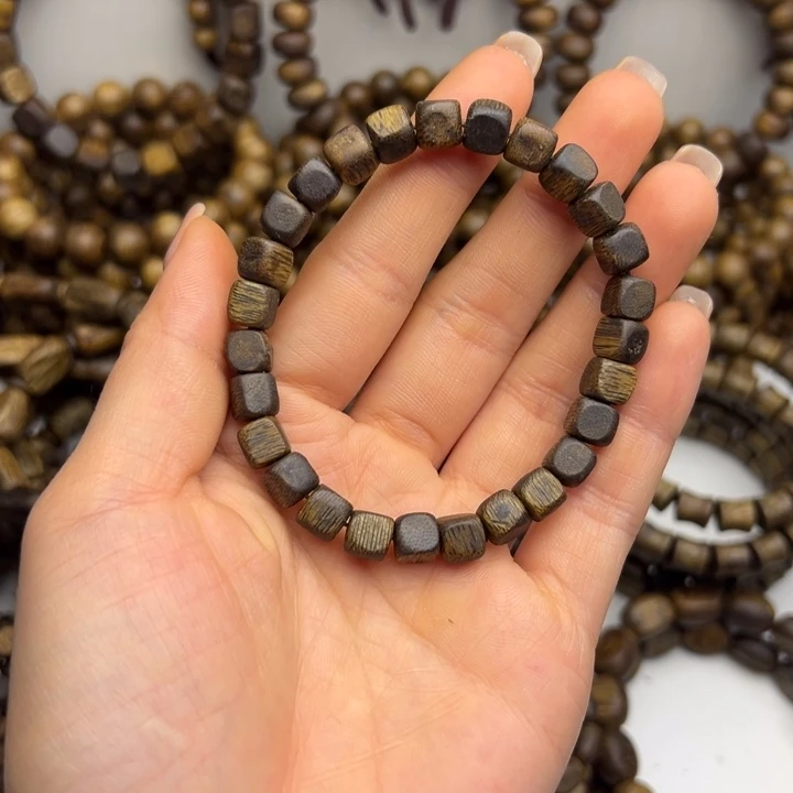 未***师沉香碎屑沉香种植奇楠99结油 卡07，5克