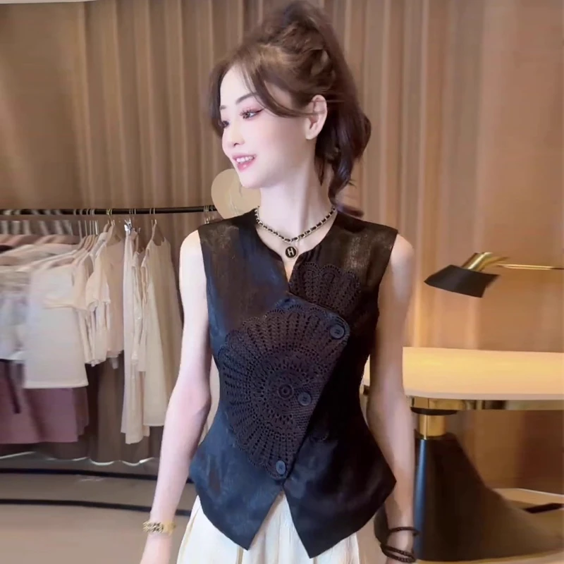 醋酸缎面高级感上衣夏季修身短款气质法式收腰小衫别致无袖衬衫女