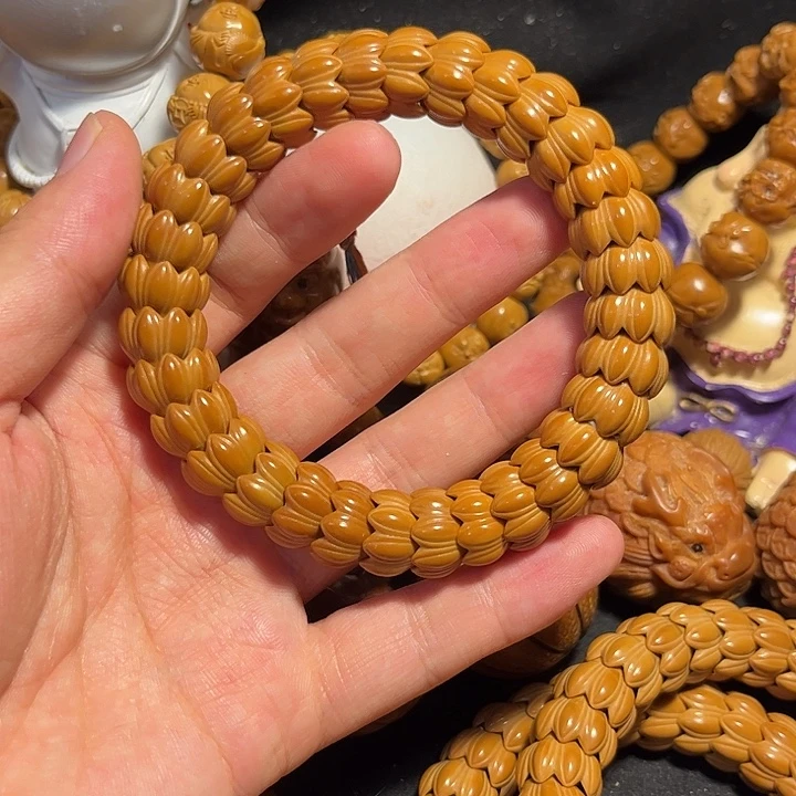 手串/手链橄榄核猴头莲花微瑕