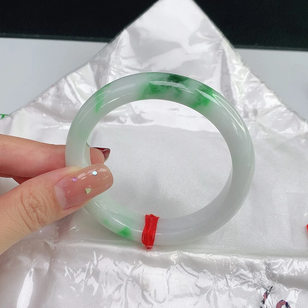 未镶嵌手镯翡翠099