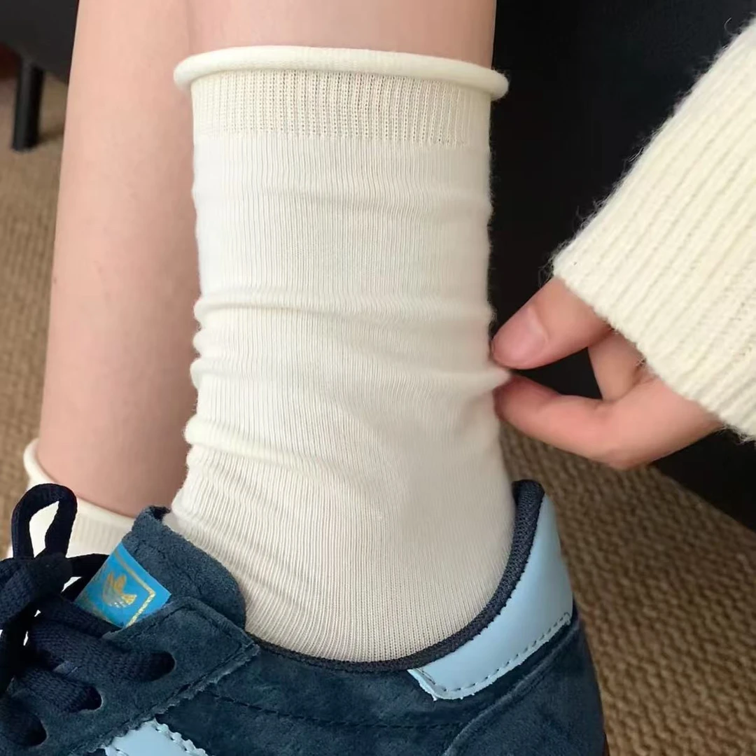 小众极简风中筒袜 一组3双 随机发