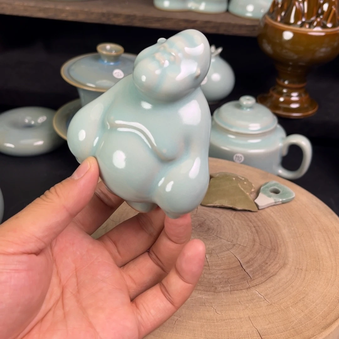 【闪购商品】猩猩摆件汝瓷仿古