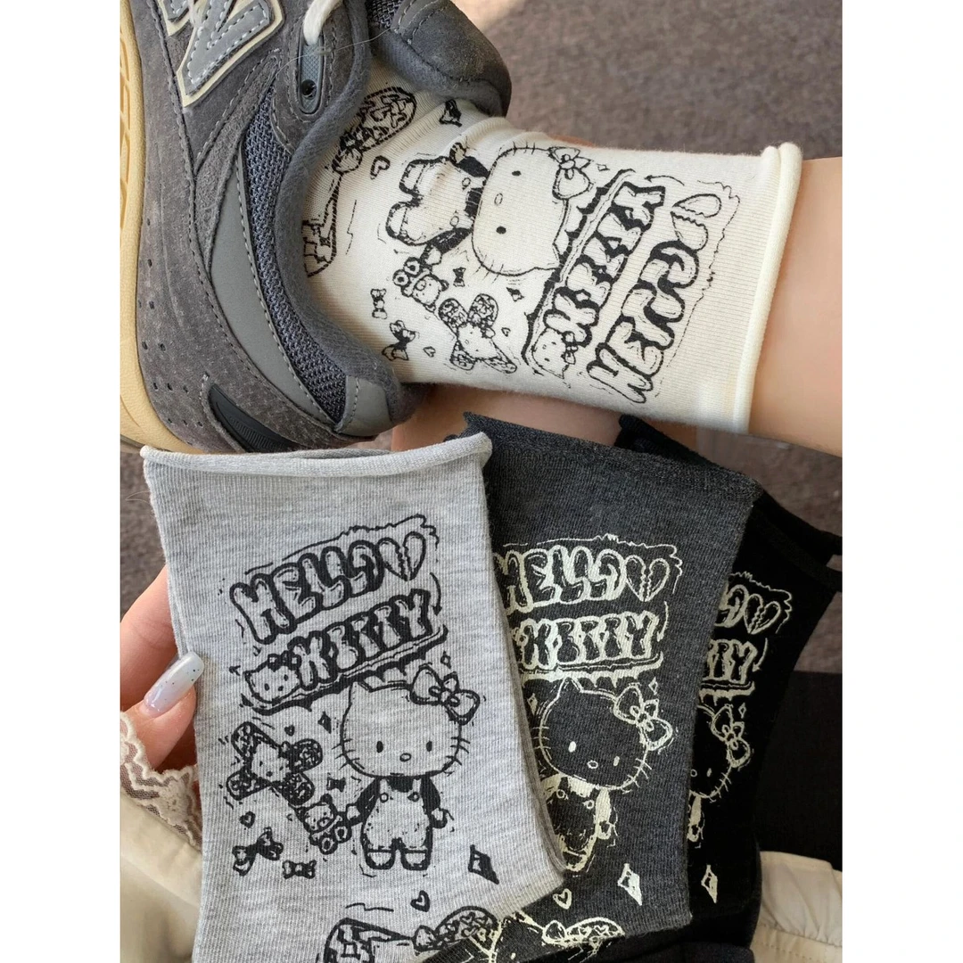 春夏款素描涂鸦可爱猫设计师款卷边甜美日系学院风中筒袜yj