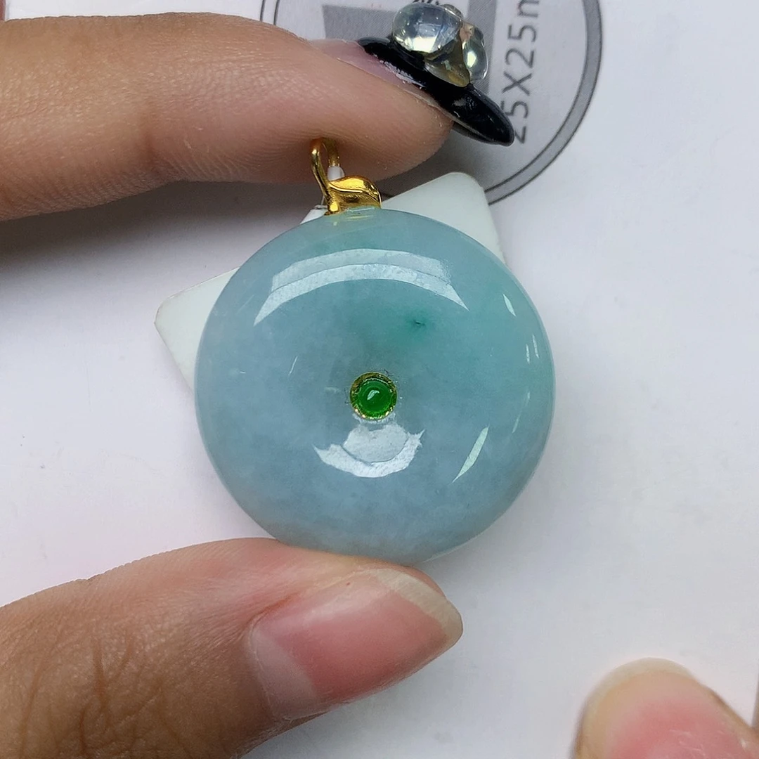 颈饰18K金镶嵌翡翠天然翡翠