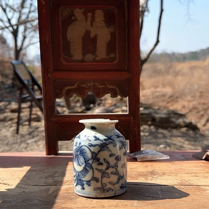 瓦当轻**人22838373737838336733