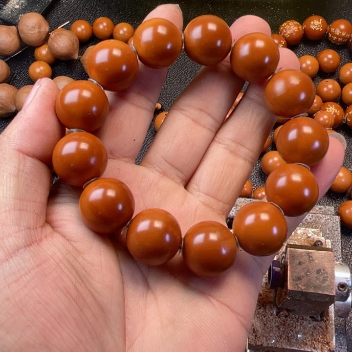 橄榄核吊坠？****！橄榄1.8四花