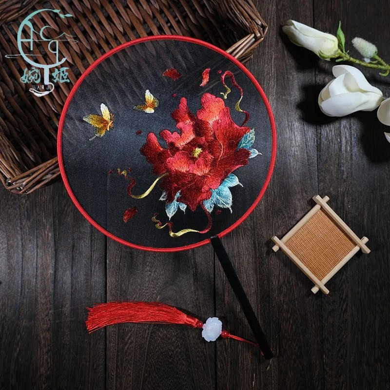 苏绣双面绣绣刺绣团扇搭配旗袍马面裙古风衣服摆件百搭好看