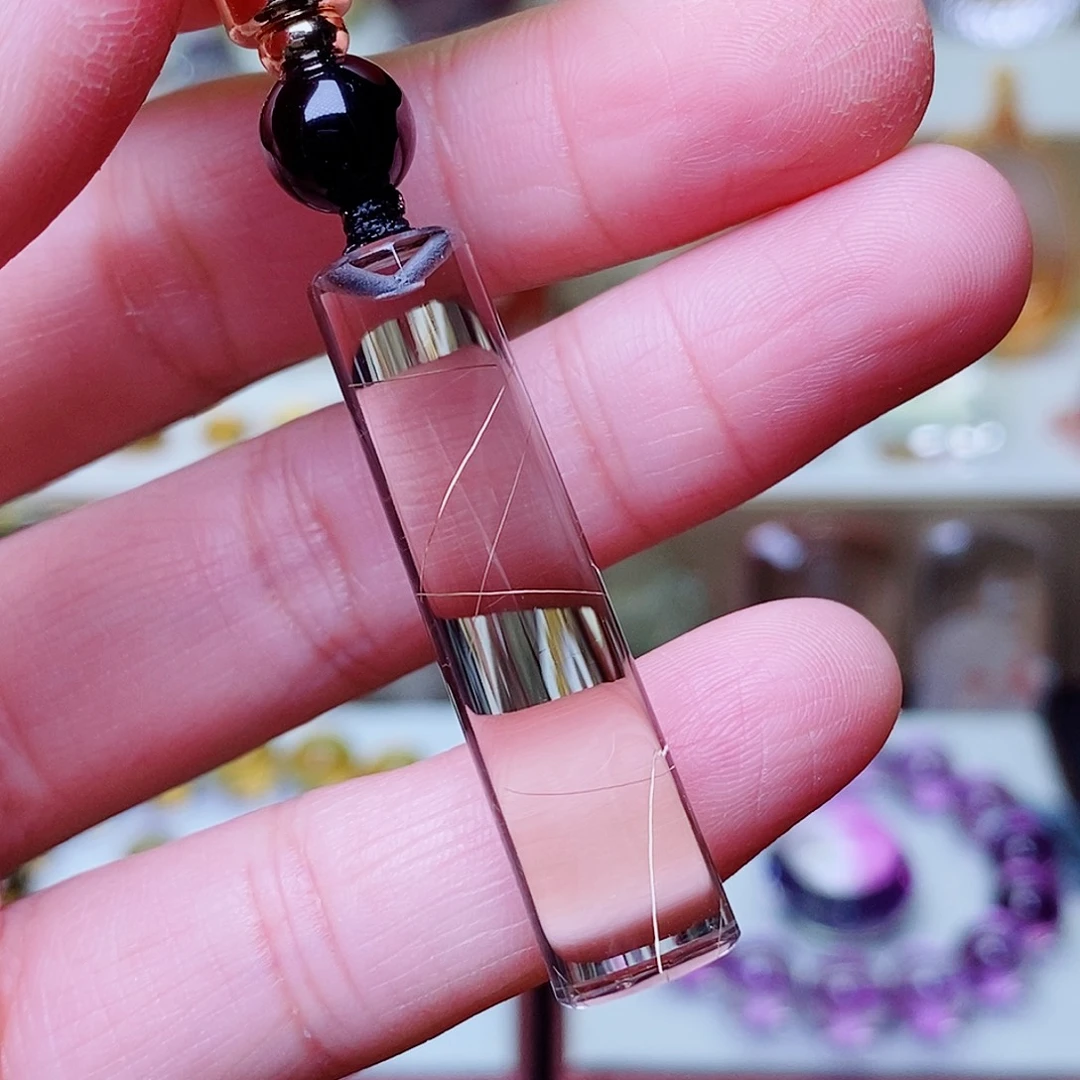 水晶吊坠(赠链)未镶嵌