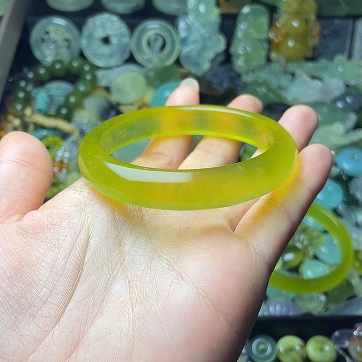 蛇纹石玉合金颈饰特价手镯60口