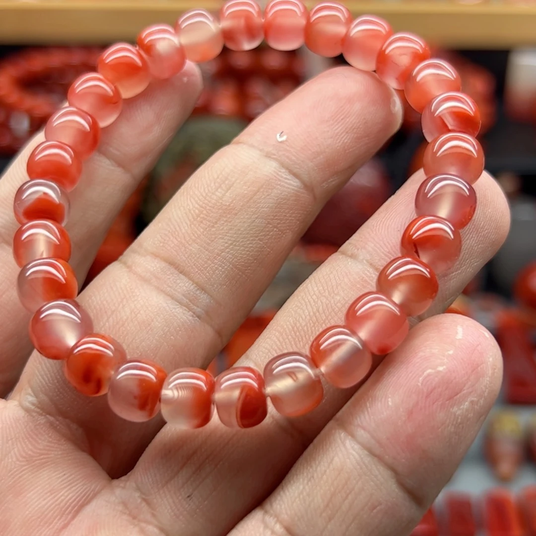 南红玛瑙吊坠18K金镶嵌小***?