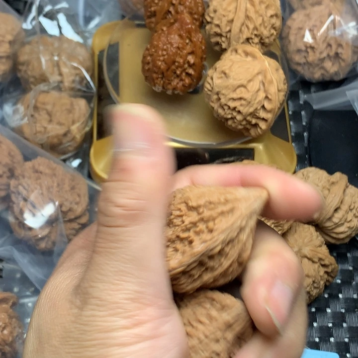 白***给核桃塔尖，狮子头，