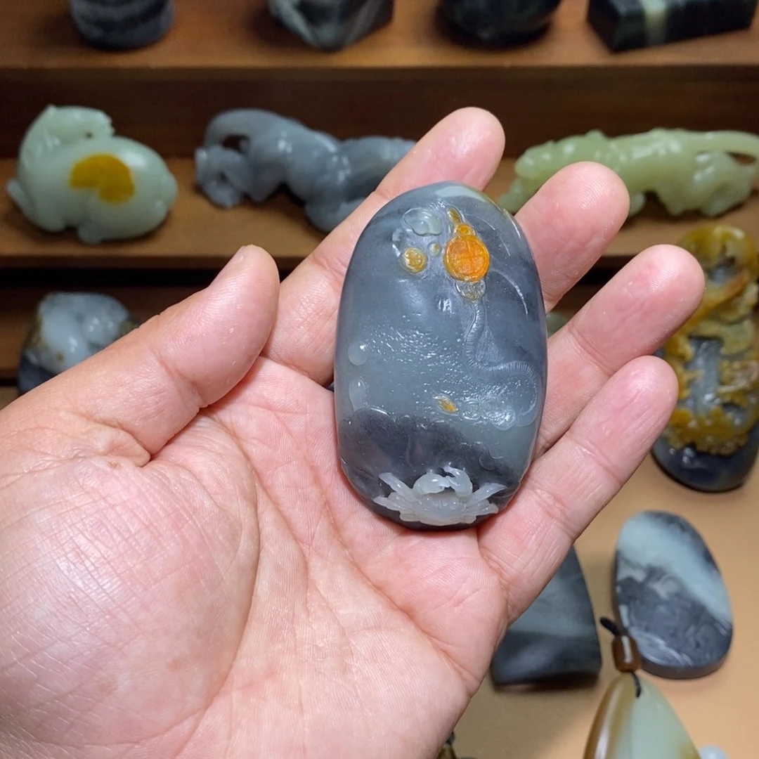 未镶嵌和田玉把件