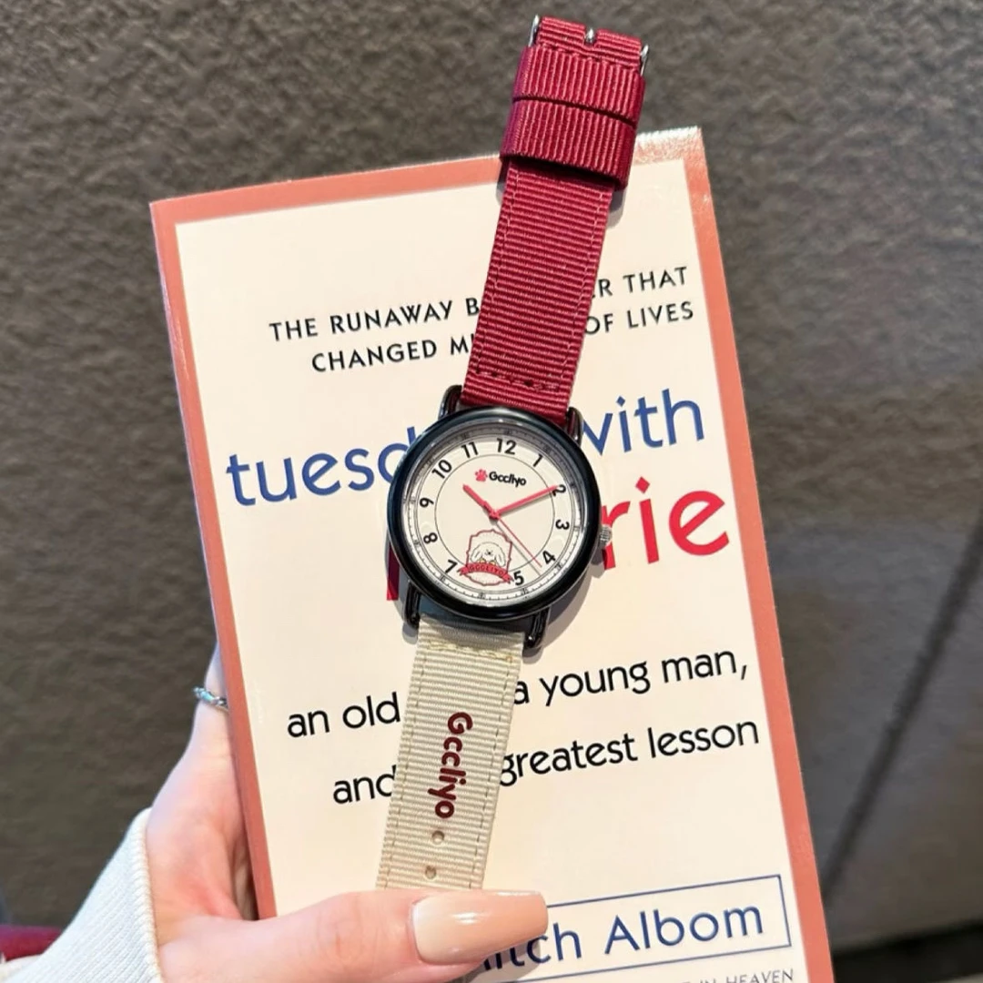 新款手表女款学生高颜值初高中小众复古撞色考试防水情侣手表