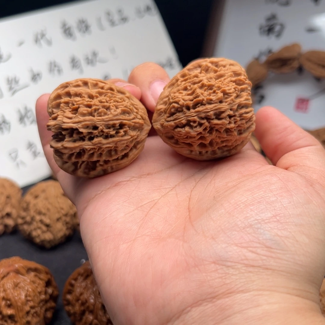 糊***糊吊坠文玩核桃涿鹿南疆一代