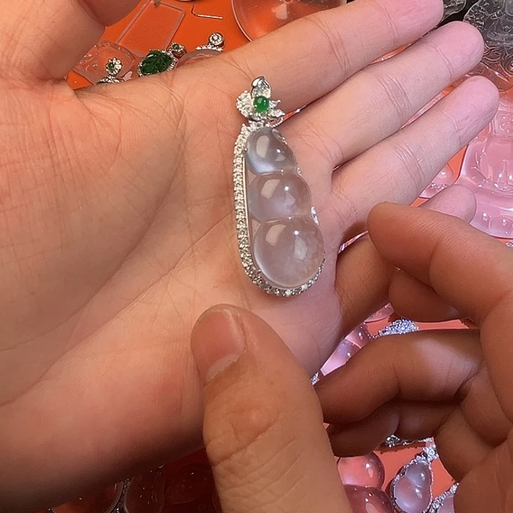 颈饰银S925镶嵌石英质玉