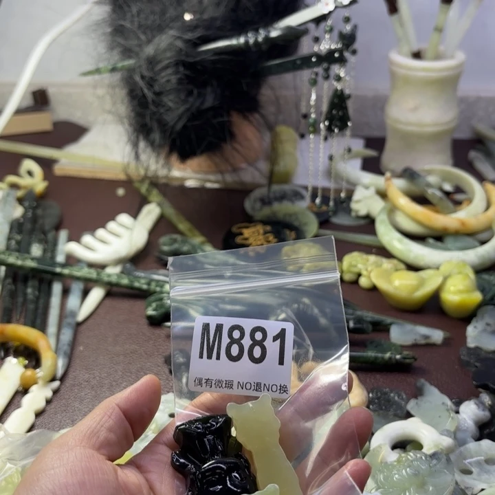 蛇纹石玉发饰合金天*