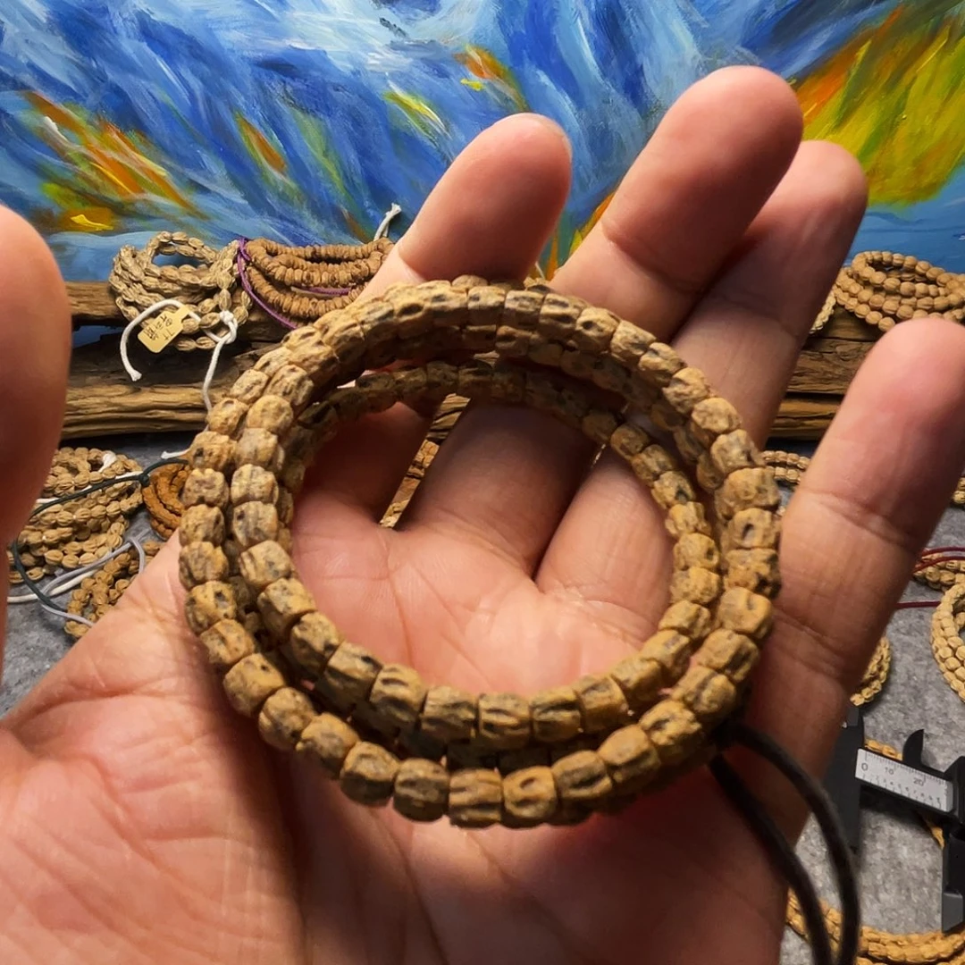 Y***d柏香籽/百香籽吊坠桶顺方块黄油