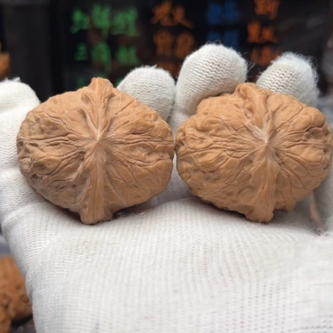 把件文玩核桃南瓜蹲