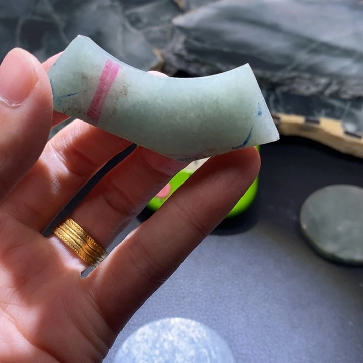 烧****未镶嵌定制翡翠料子