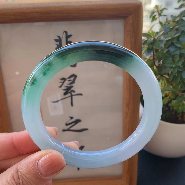 翡翠手镯未镶嵌翡翠手镯54