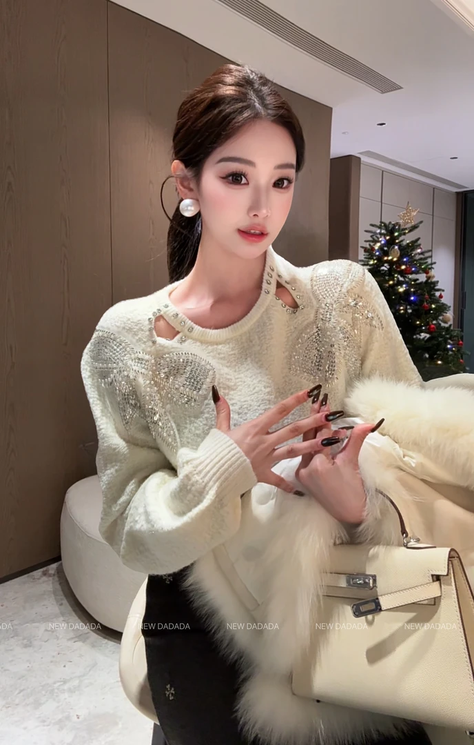 利达 NEW DADADA 小香风简约镂空钻饰高级百搭针织上衣CPM3888