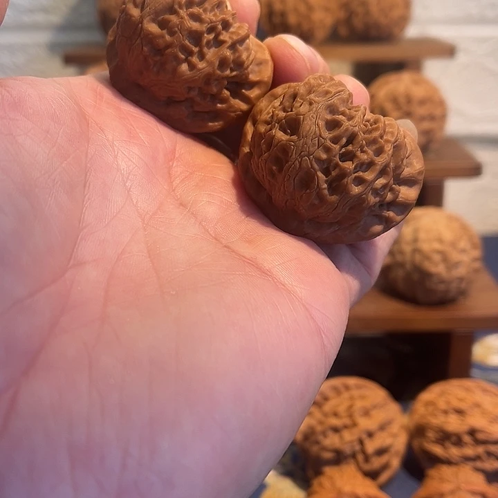 文玩核桃吊坠宫灯