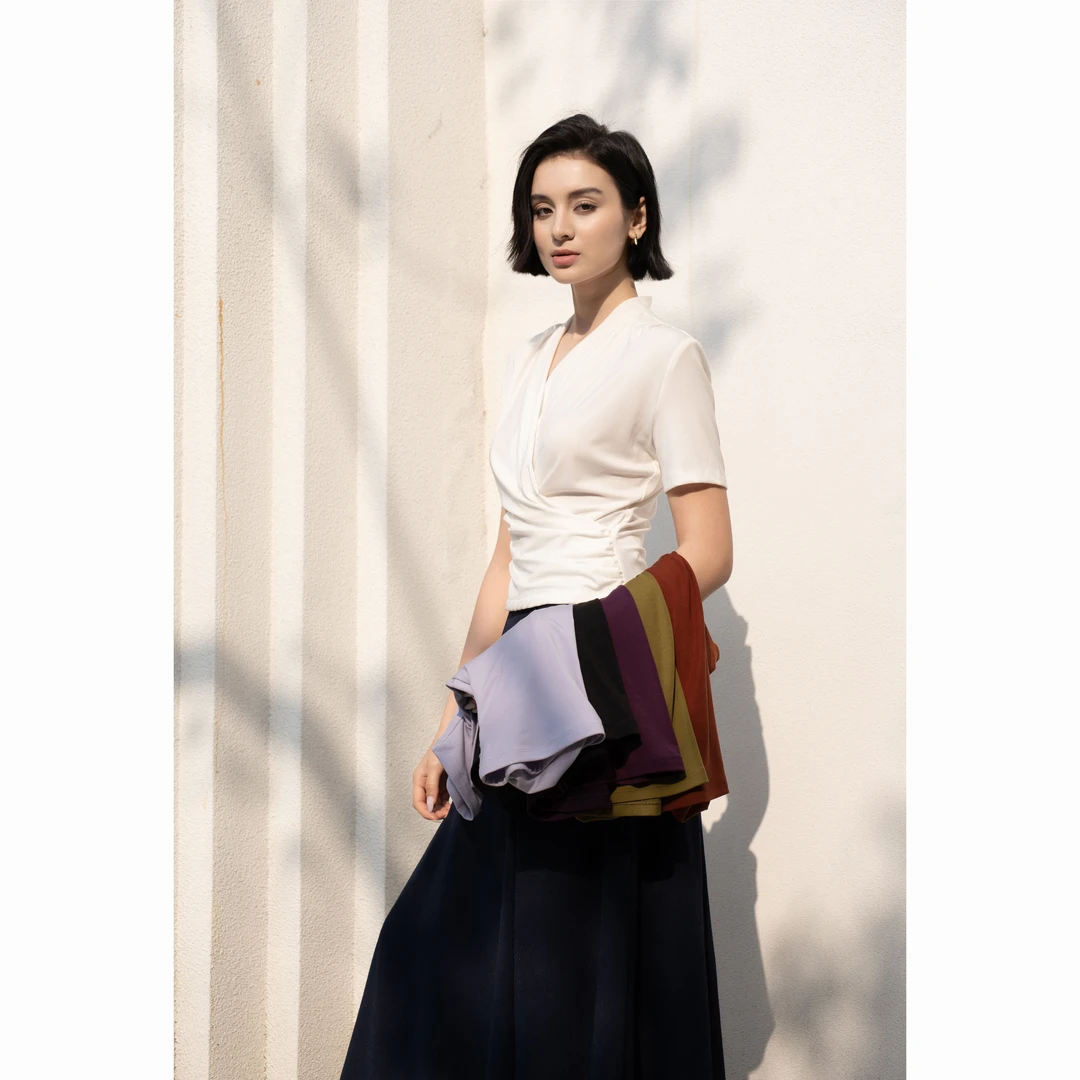 【法式瘦瘦T】极优稚慢情调V领交叉领巨显瘦百搭6色短袖T恤25春夏