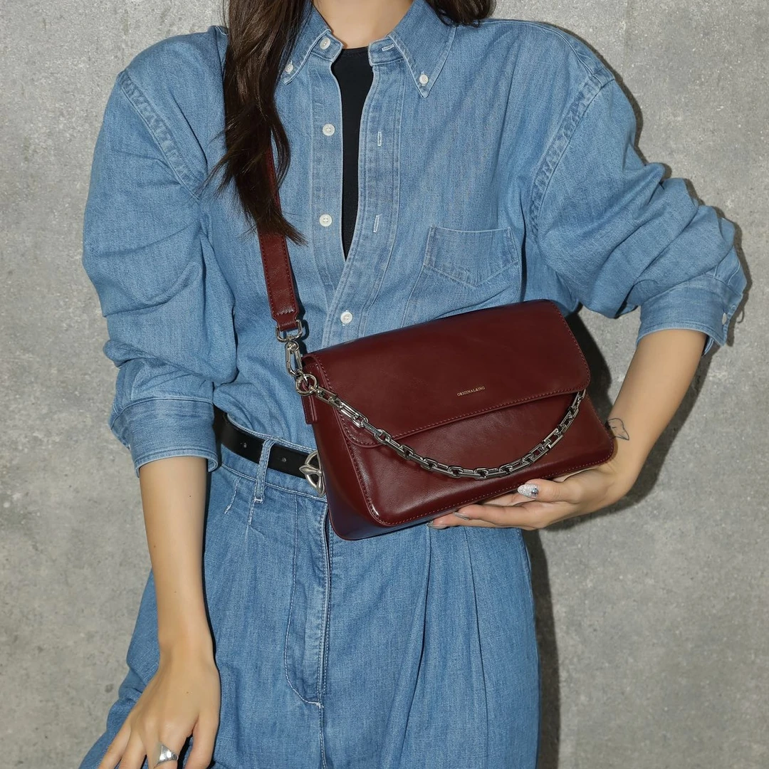 百豆高级质感头层油腊牛皮腋下包2025新款真皮女包休闲百搭斜挎包