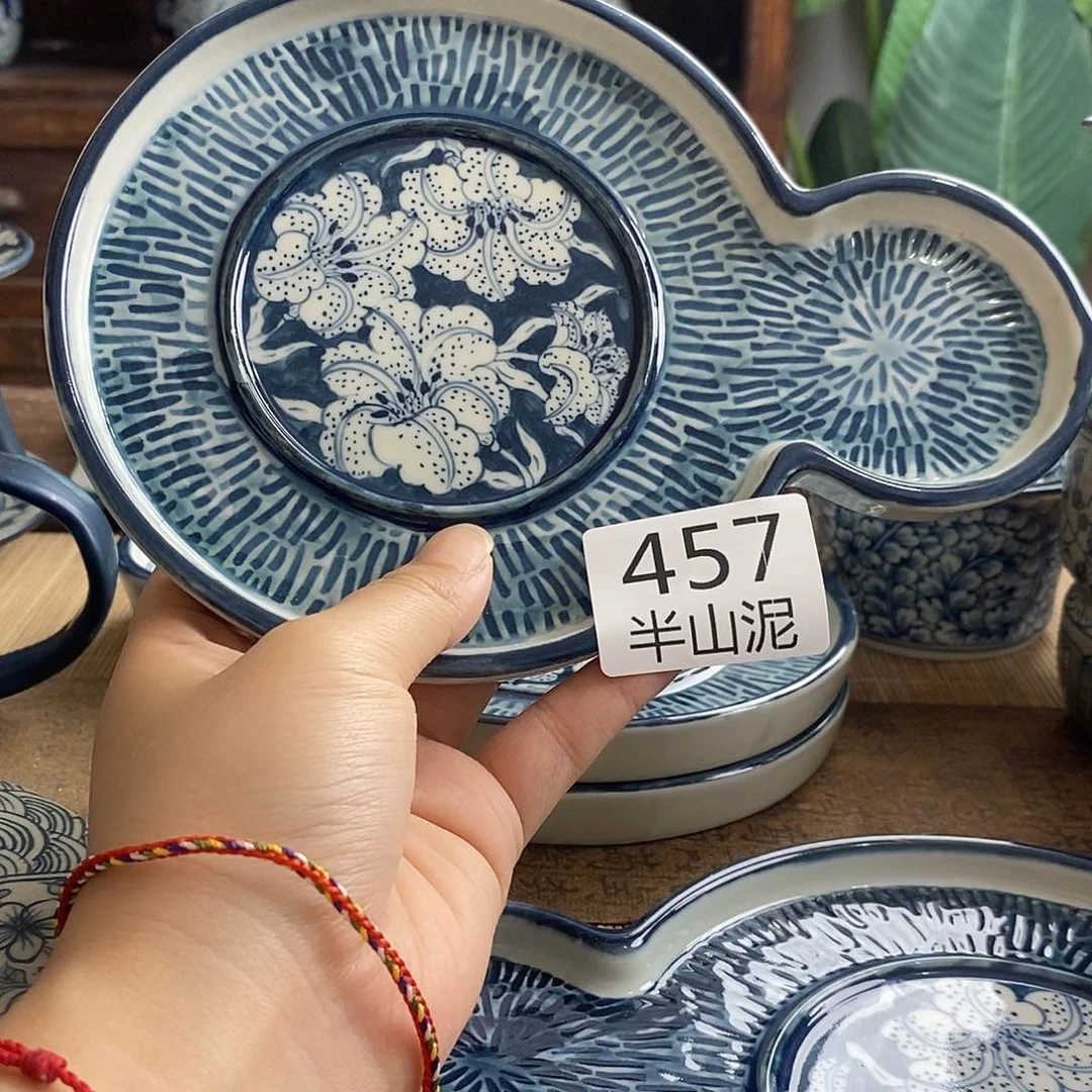 手工手绘青花陶瓷