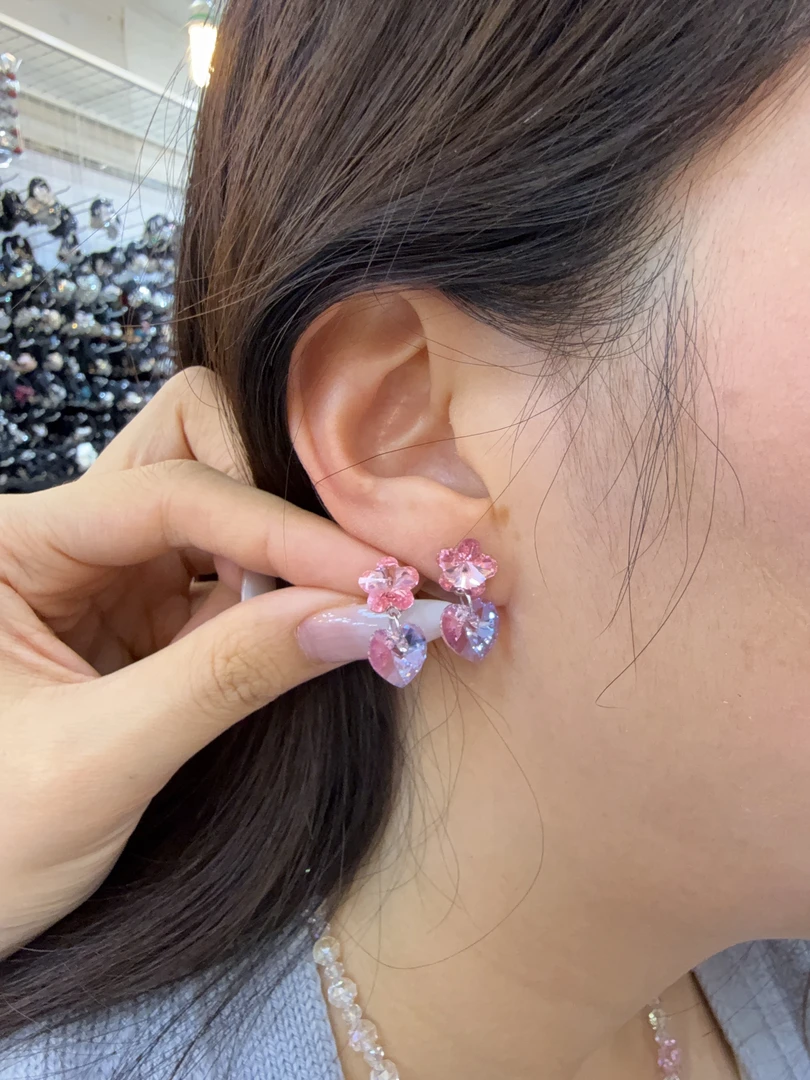铜合金耳饰 施华洛粉色小花耳钉