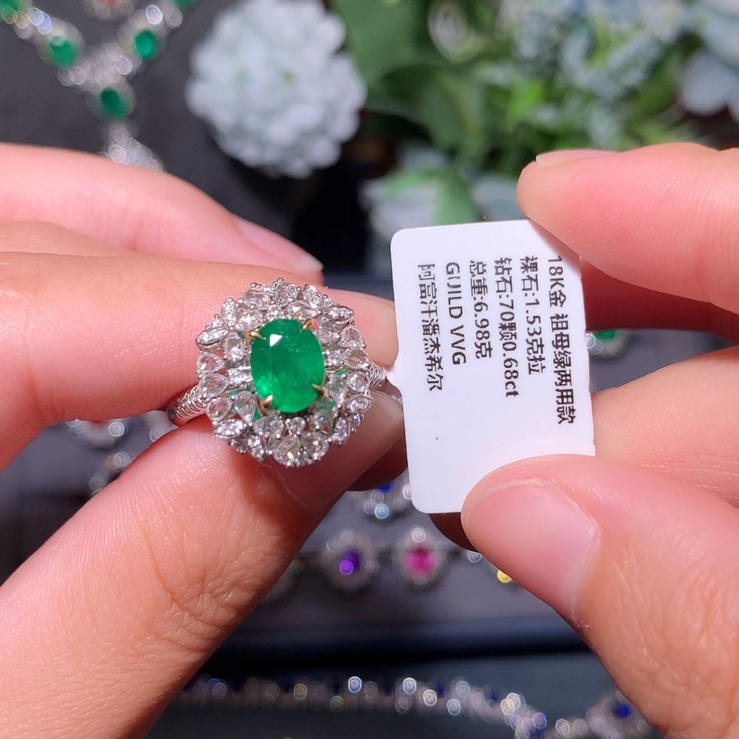 戒指18K金镶嵌祖母绿