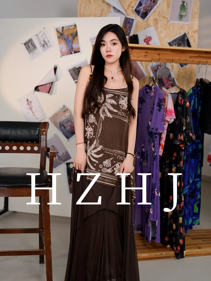 HZHJ新款设计师款 棕燕湖 连衣裙2100显瘦复古（单独吊带）