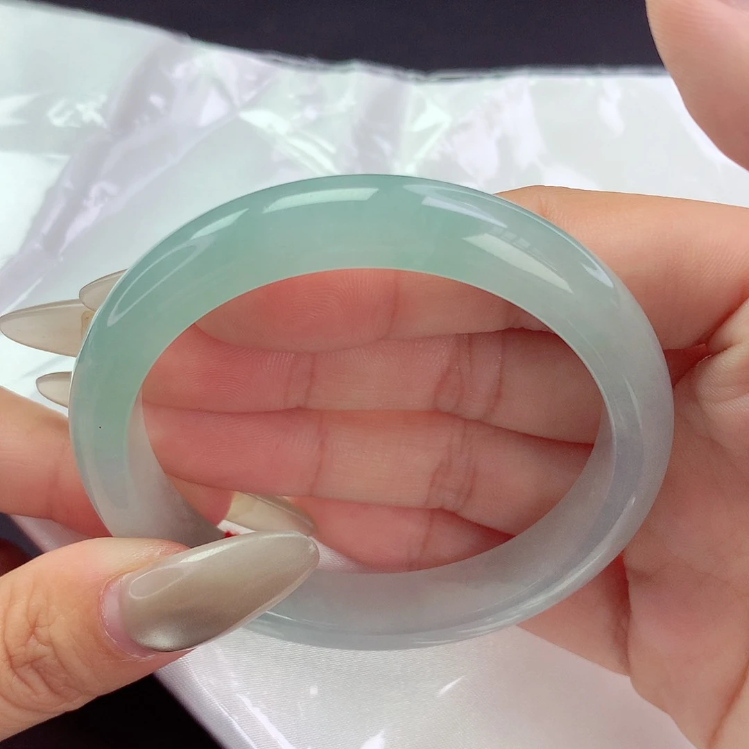 【闪购商品】翡翠手镯未镶嵌a 1