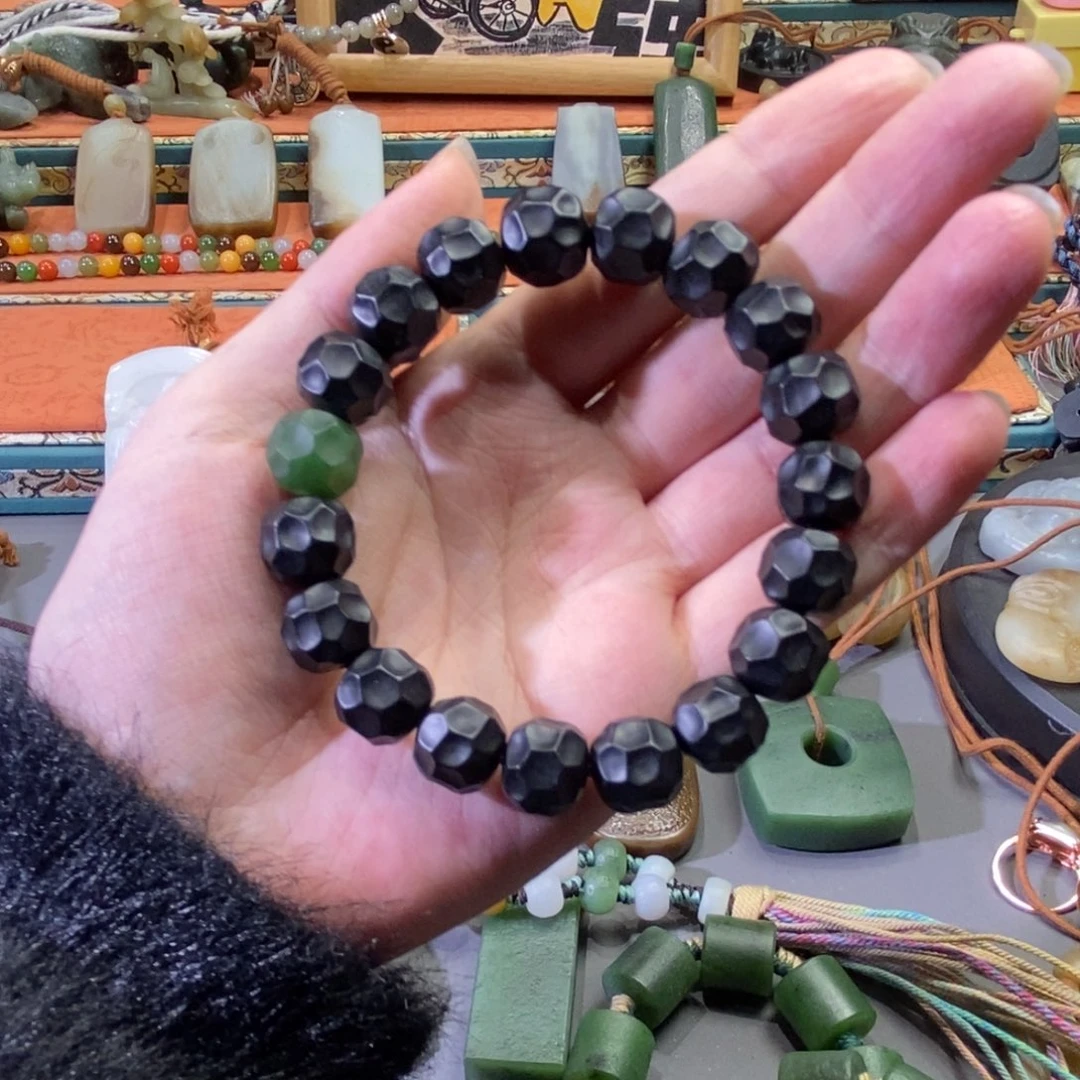 和田玉颈饰未镶嵌新****水