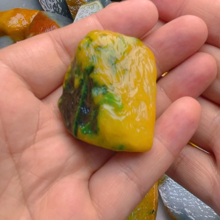 悟***道翡翠挂件未镶嵌翡翠