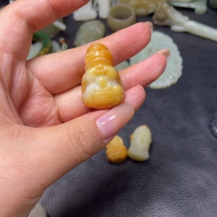 和田玉（子料）未镶嵌颈饰