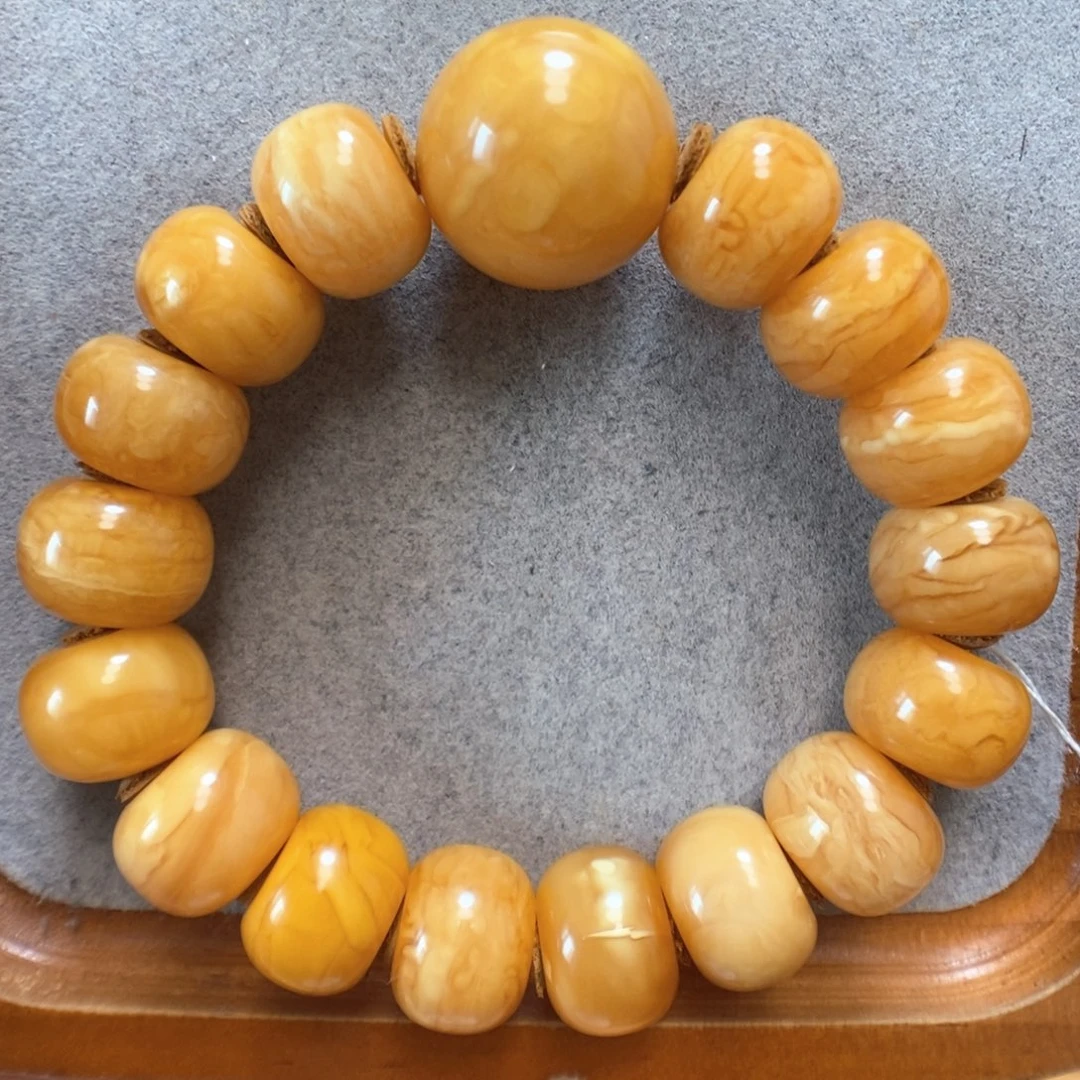 未镶嵌蜜蜡手串蜜蜡