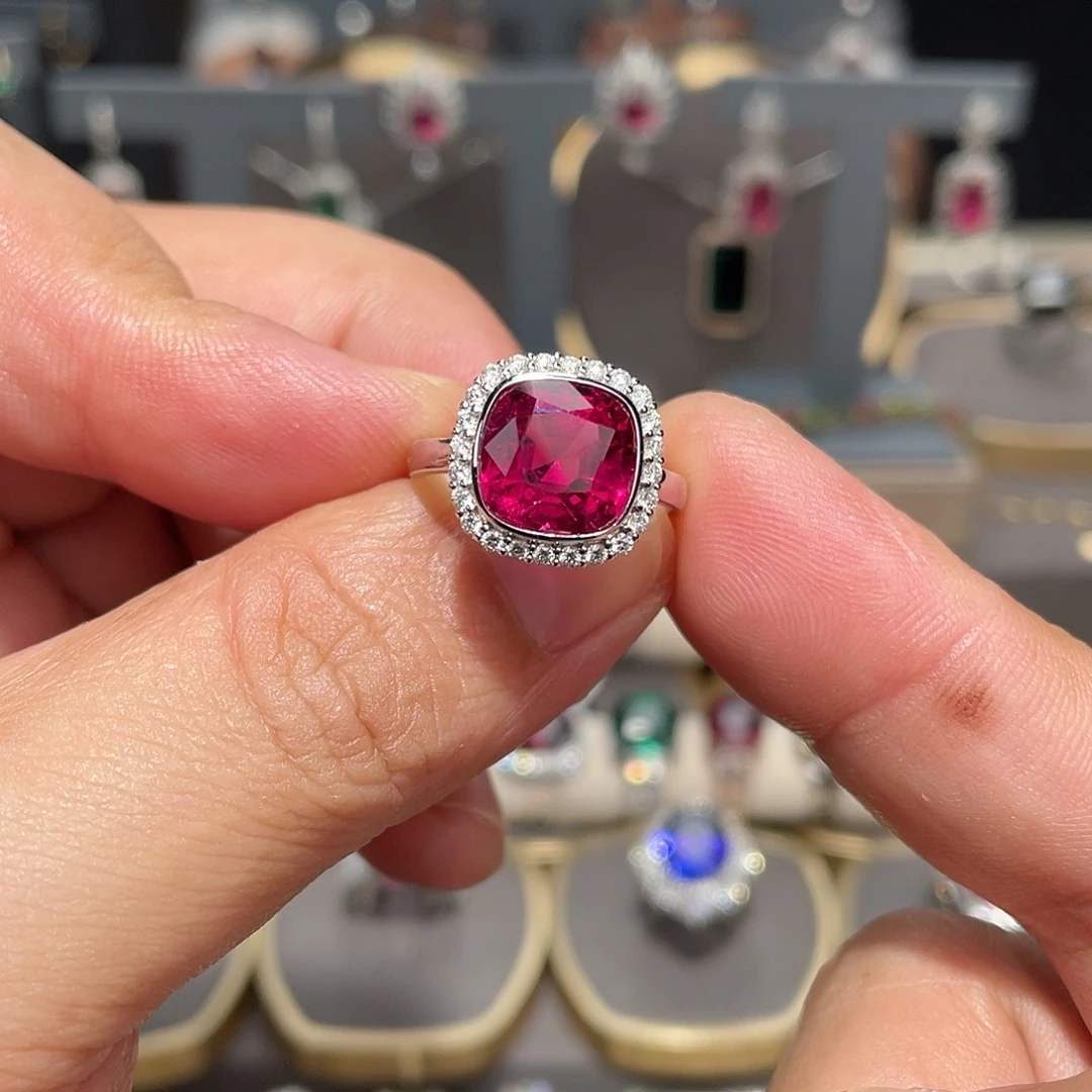 18K金镶嵌戒指碧玺4.55ct