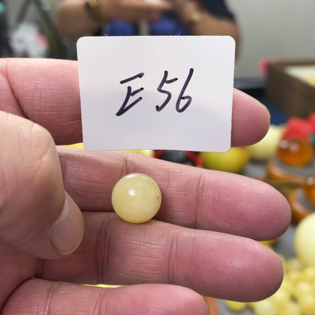 手链琥珀未镶嵌多样性发，发其中一件