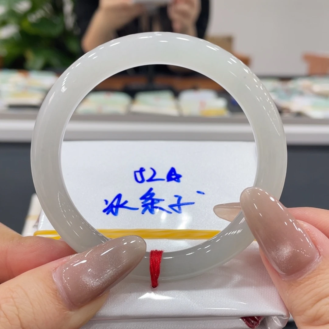 未镶嵌手镯翡翠缅甸天然翡翠手镯